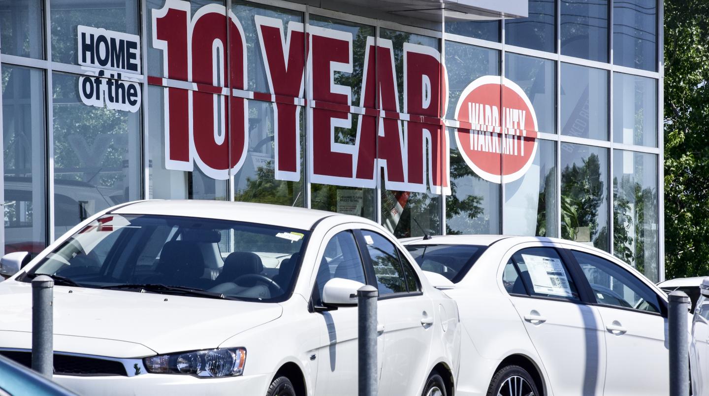 Who Loses When New Car Prices are Negotiated?