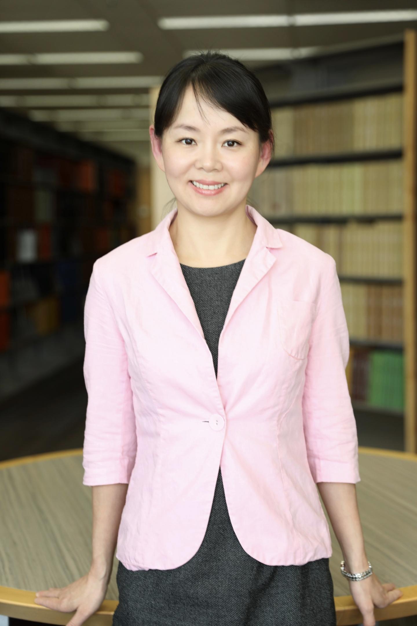 Dr. Alicia Hong