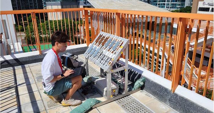 PolyU develops real-time system for monitoring atmospheric corrosion on buildings in Hong Kong