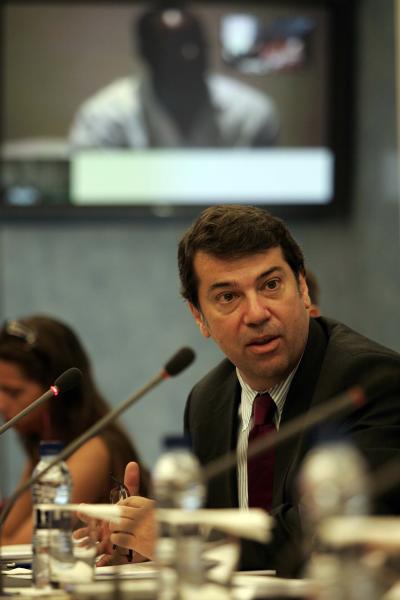 Dr. Pedro Alonso Talking to Media