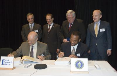 Fermilab Management Contract Awarded to Fermi Research Alliance