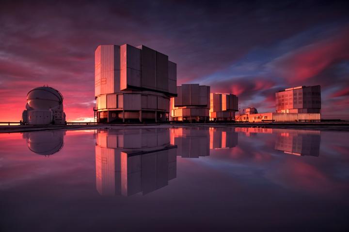 The Very Large Telescope (VLT)