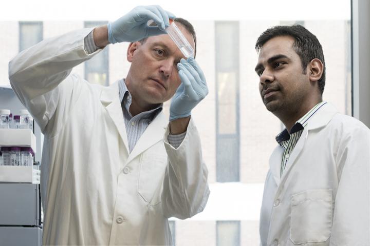Dr. Christopher Davies and Dr. Avinash Singh of the Medical University of South Carolina