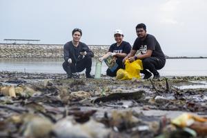 NTU Singapore scientists find both potential threats and promising resources in the thriving colonies of bacteria and fungi on ocean plastic trash