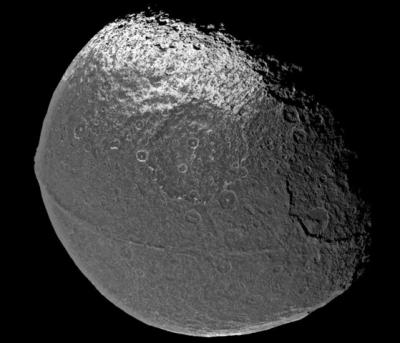 The Equatorial Ridge on Saturn's Moon Iapetus