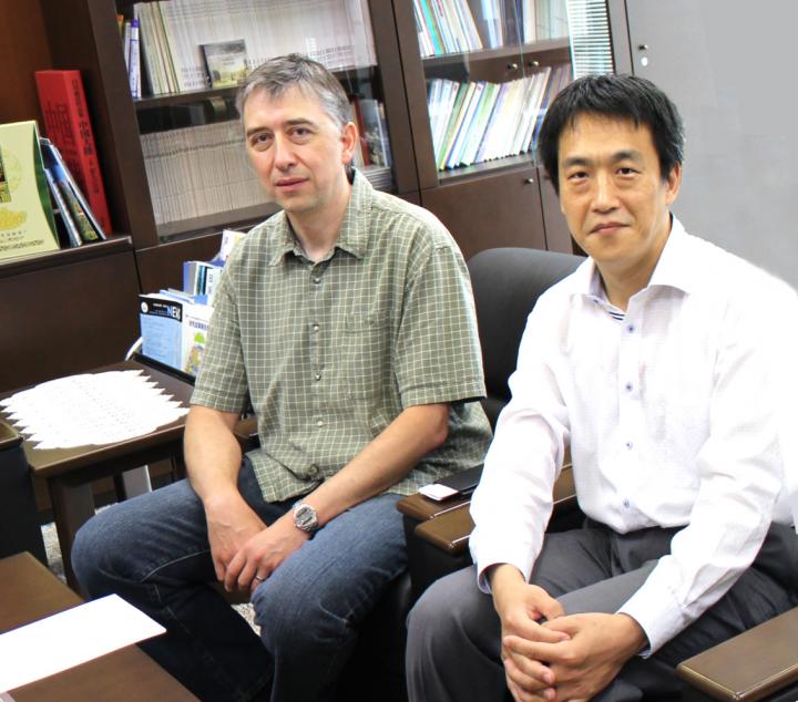 Dr. Jiancang Zhuang and Dr. Robert Shcherbakov