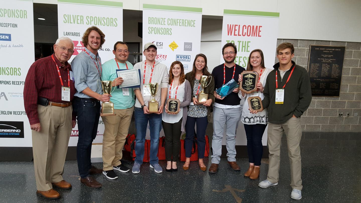2017 UT Institute of Agriculture Dairy Judging Team