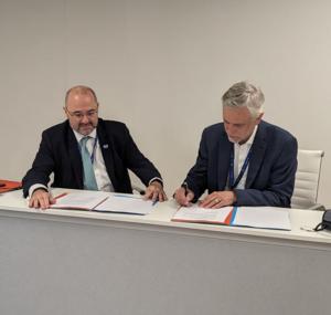Signing of MoU between UNFCCC and Frontiers