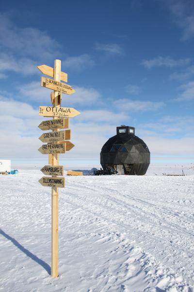 Greenland Ice Cores Reveal Long-Sought Temperature Data (4 of 6)