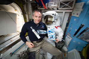 Astronaut David Saint-Jacques collecting breath, ambient air, and blood samples