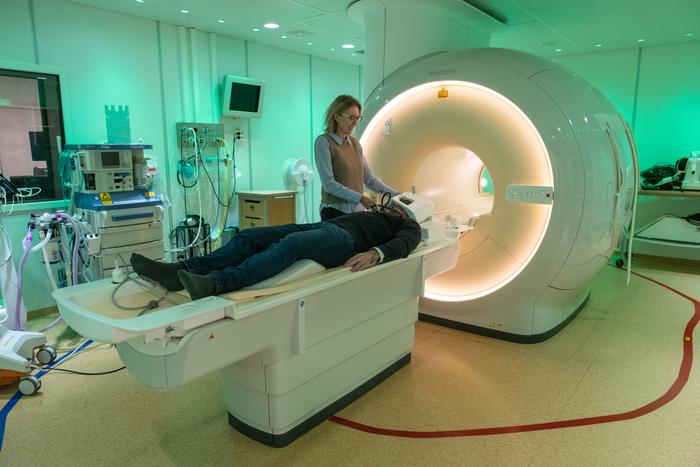 MRI scan at CMIV