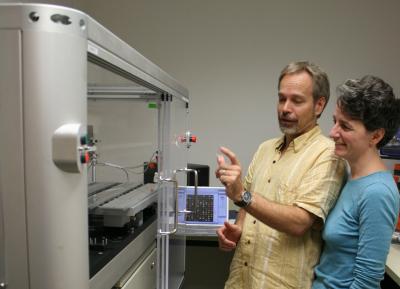 Drs. Doug Crawford and Margie Oleksiak, University of Miami Rosenstiel School