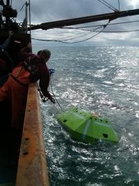 Recovery of Moored Sonar Unit