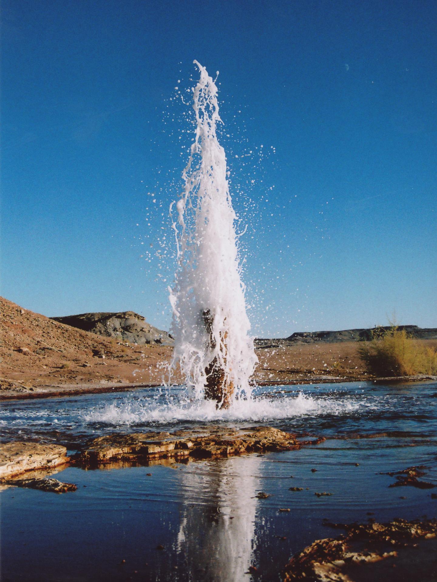 Geyser Eruption [IMAGE] | EurekAlert! Science News Releases