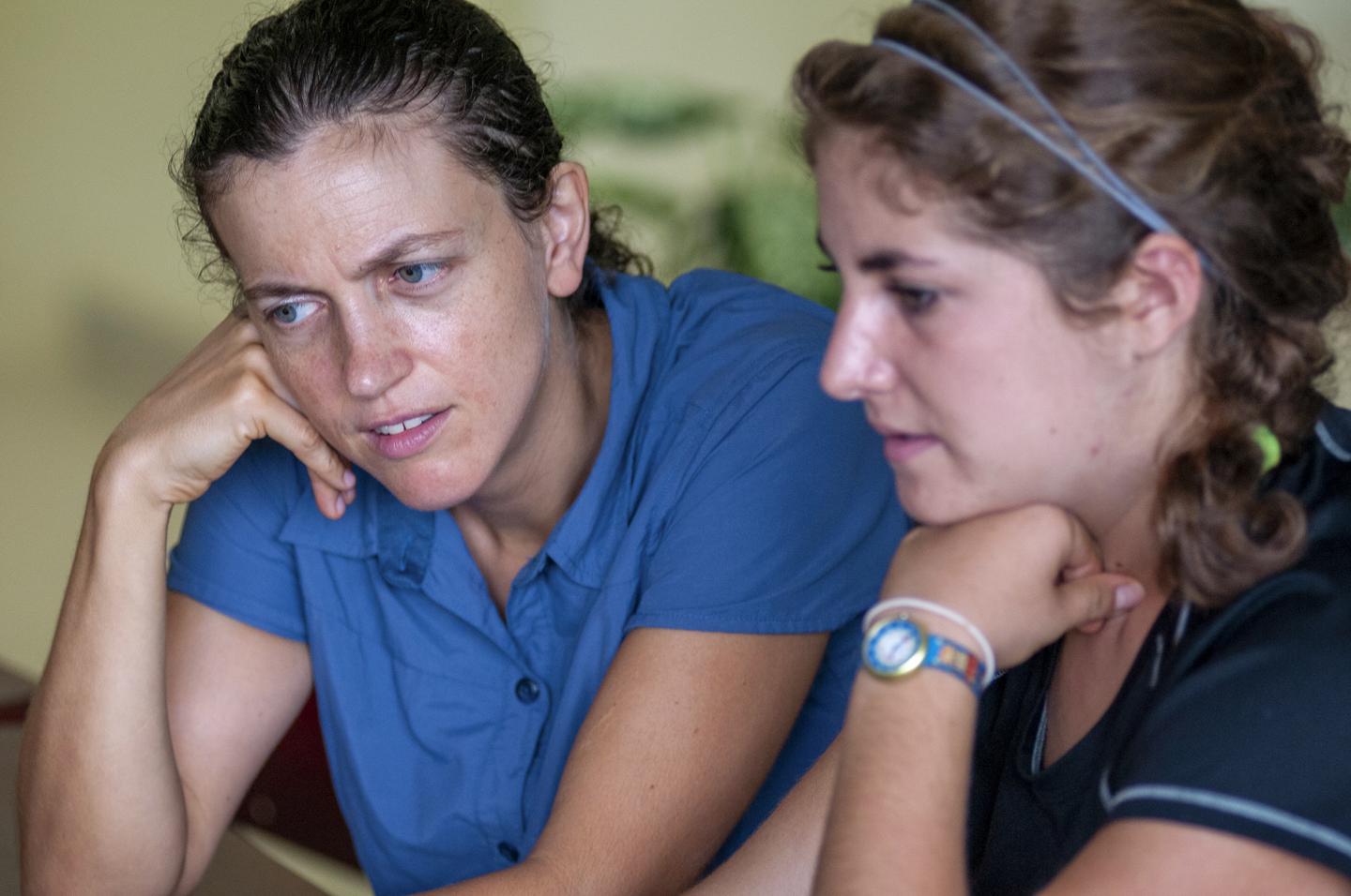 Helene Muller-Landau and KC Cushman