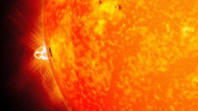 Giant Sunspot Makes Third Trip Across the Sun