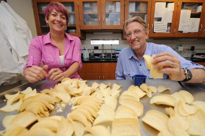 Susan E. Swithers and Terry L. Davidson, Purdue University