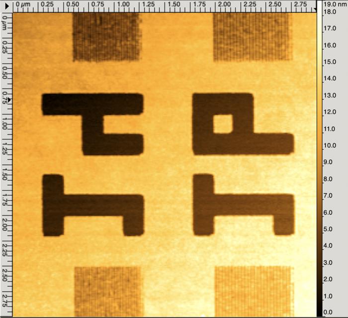 EUV-exposed photoresist on silicon wafer