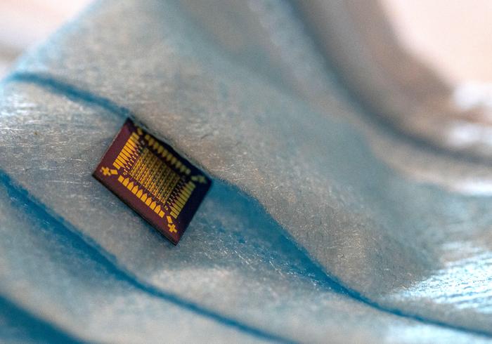 Breath sensor made using hybrid biological-silicon electronics