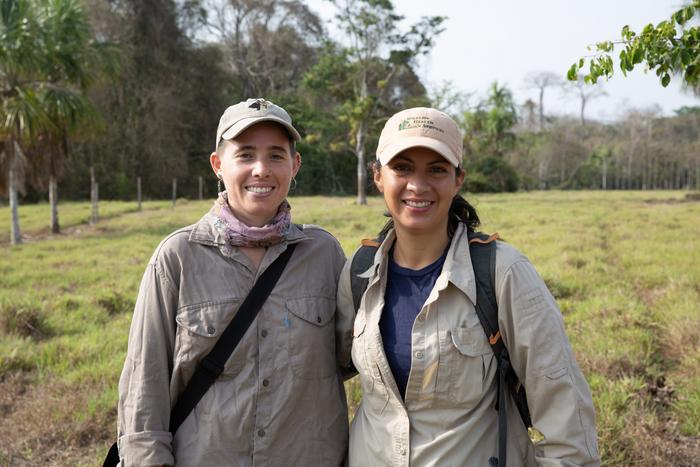 Valentina Elis and Susana Ilescas