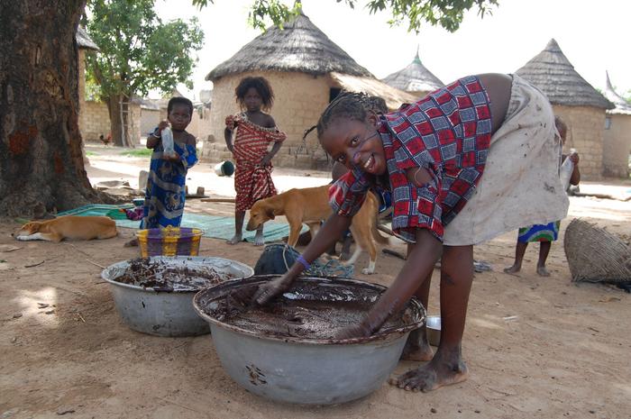 Local production of shea butter in Burkina Faso