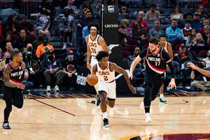 Cleveland Cavaliers (EDT, GMT -4) versus Portland Trail Blazers (PDT, GMT -7). Photo by Erik Dros