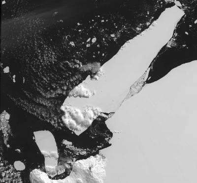 Giant Antarctic Iceberg