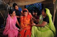 Motherhood Safety Scene from 'Kyunki...Jeena Issi Ka Naam Hai'