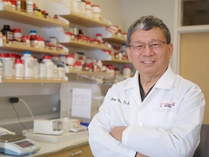 Ming Hu, Diana S-L. Chow Endowed Professor of Drug Discovery and Development, at the University of Houston College of Pharmacy