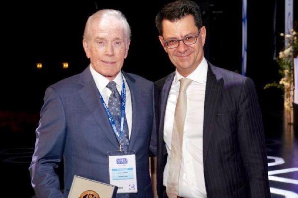 H.K. Genant Received 2019 IOF Medal of Achievement