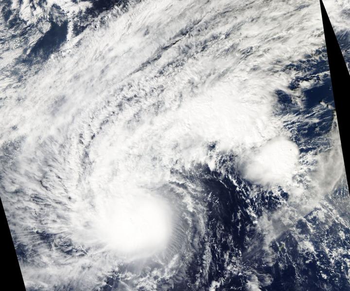 NASA finds a cloudfilled eye in Typhoon Man EurekAlert!