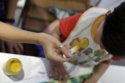 A New Method Detects Traces of Veterinary Drugs in Baby Food (1 of 2)