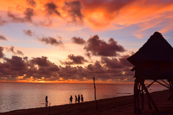 Study of coral reefs of Pacific Gilbert Islands could provide sneak preview into effects of climate change-induced heat stress globally
