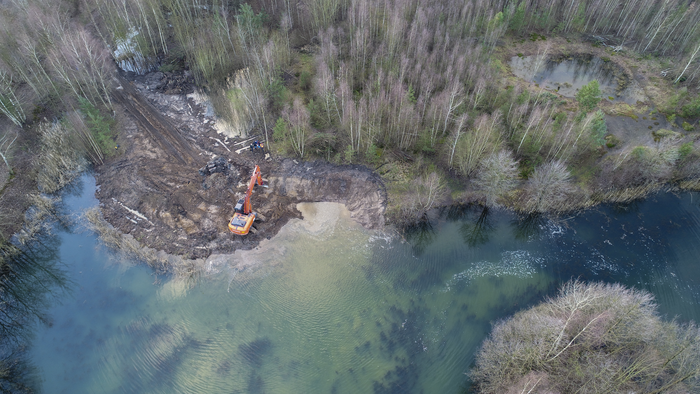 Ecosystem-based habitat enhancement through creation of shallow water zones.