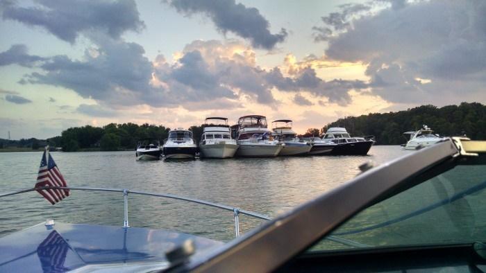 Boating on a TVA lake