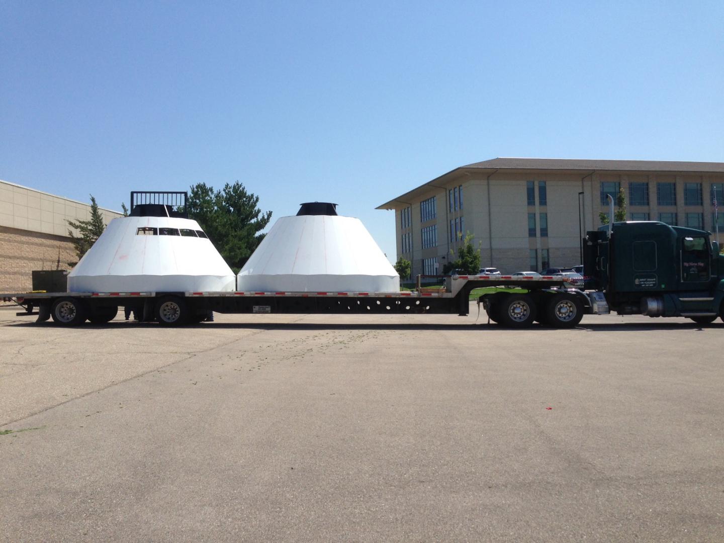 With Mock Space Capsule, Researchers Partner with NASA to Study Astronaut Fitness -- Photo 2