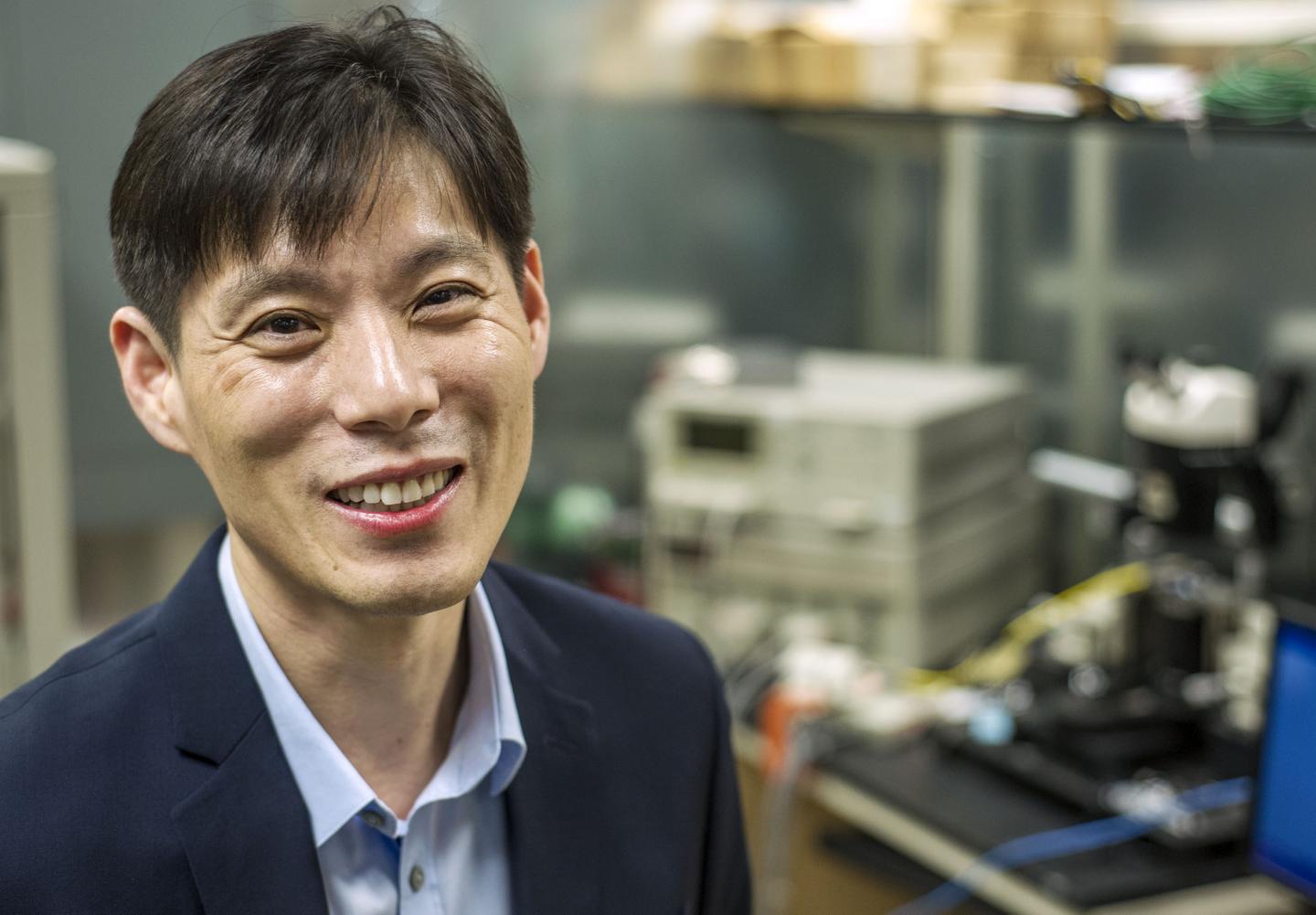 Sungyong Jung, University of Texas at Arlington