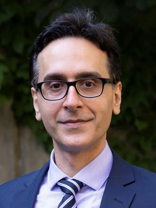 Amir Iravani, MD, receives SNMMI Mars Shot Fu | EurekAlert!