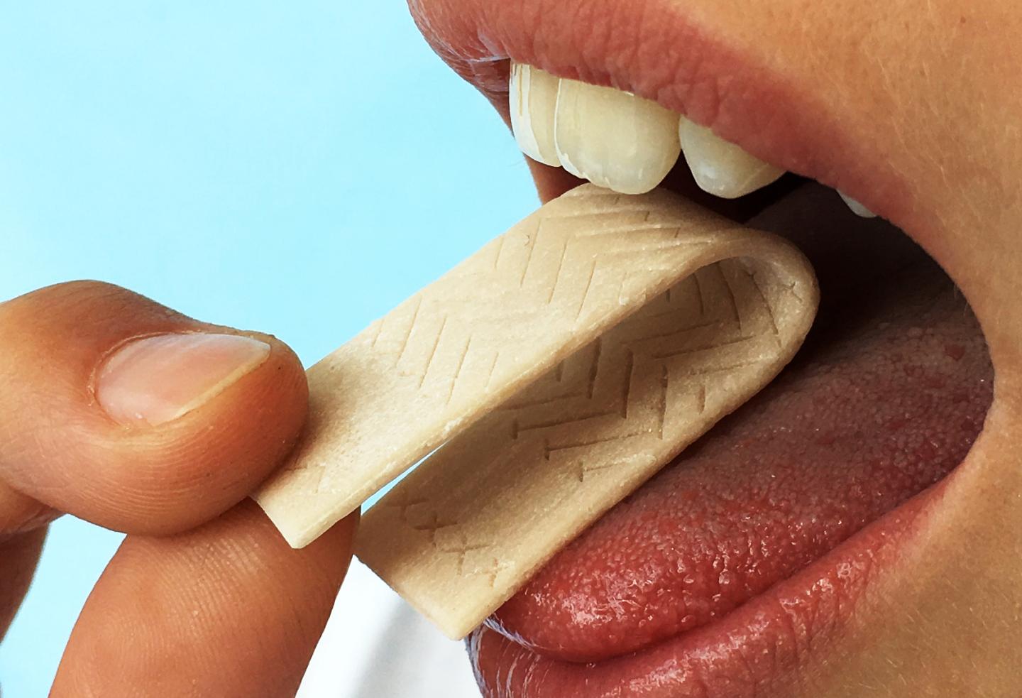 Chewing gum to screen for oral inflammation