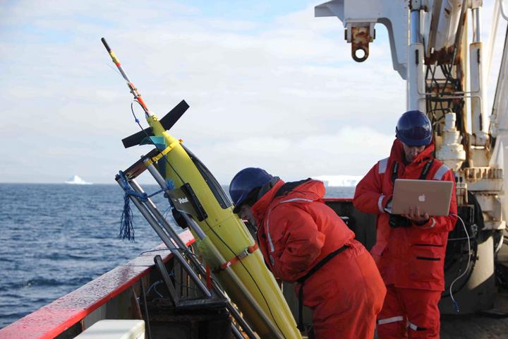Prepping a Seaglider to Study Waters Off the Coast of Antarctica