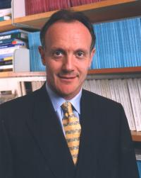 Profesor Andrew Oswald, University of Warwick