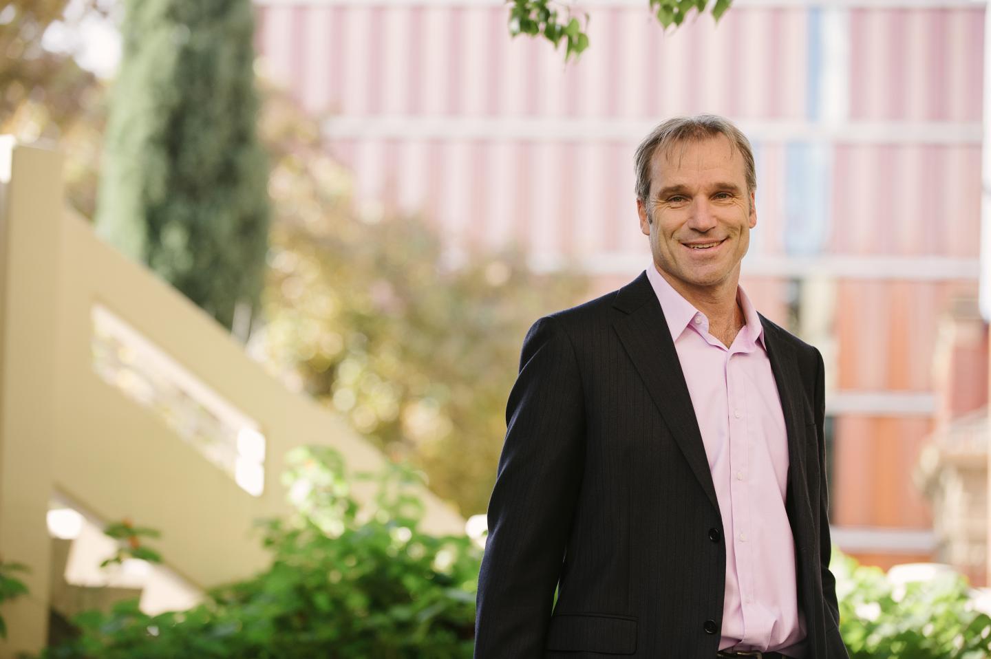 Robert Gilchrist, University of New South Wales