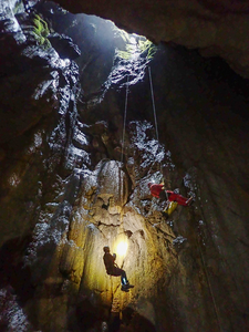 Scientists descend into Bexanka Cave