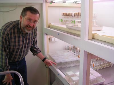 Louis Tisa, University of New Hampshire