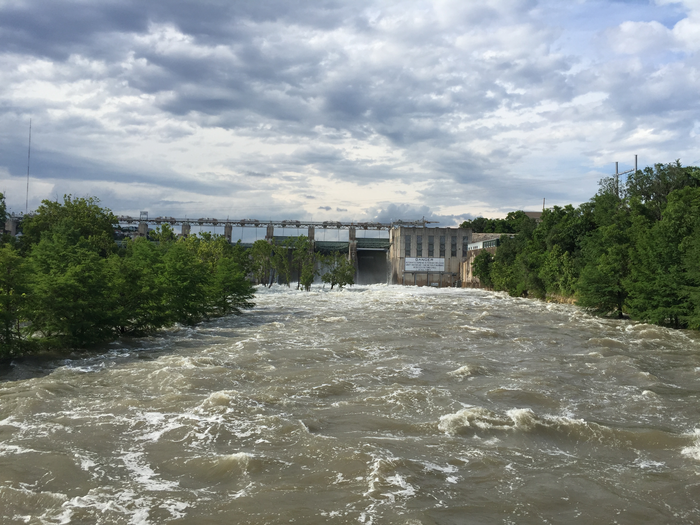 Austin's Tom Miller Dam during 2018 flooding.