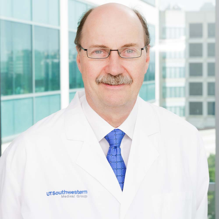 UTSW faculty addresses difficulty of diagnosing heart attacks in New England Journal of Medicine