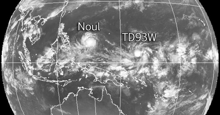 MTSAT-2 Sees Typhoon Noul