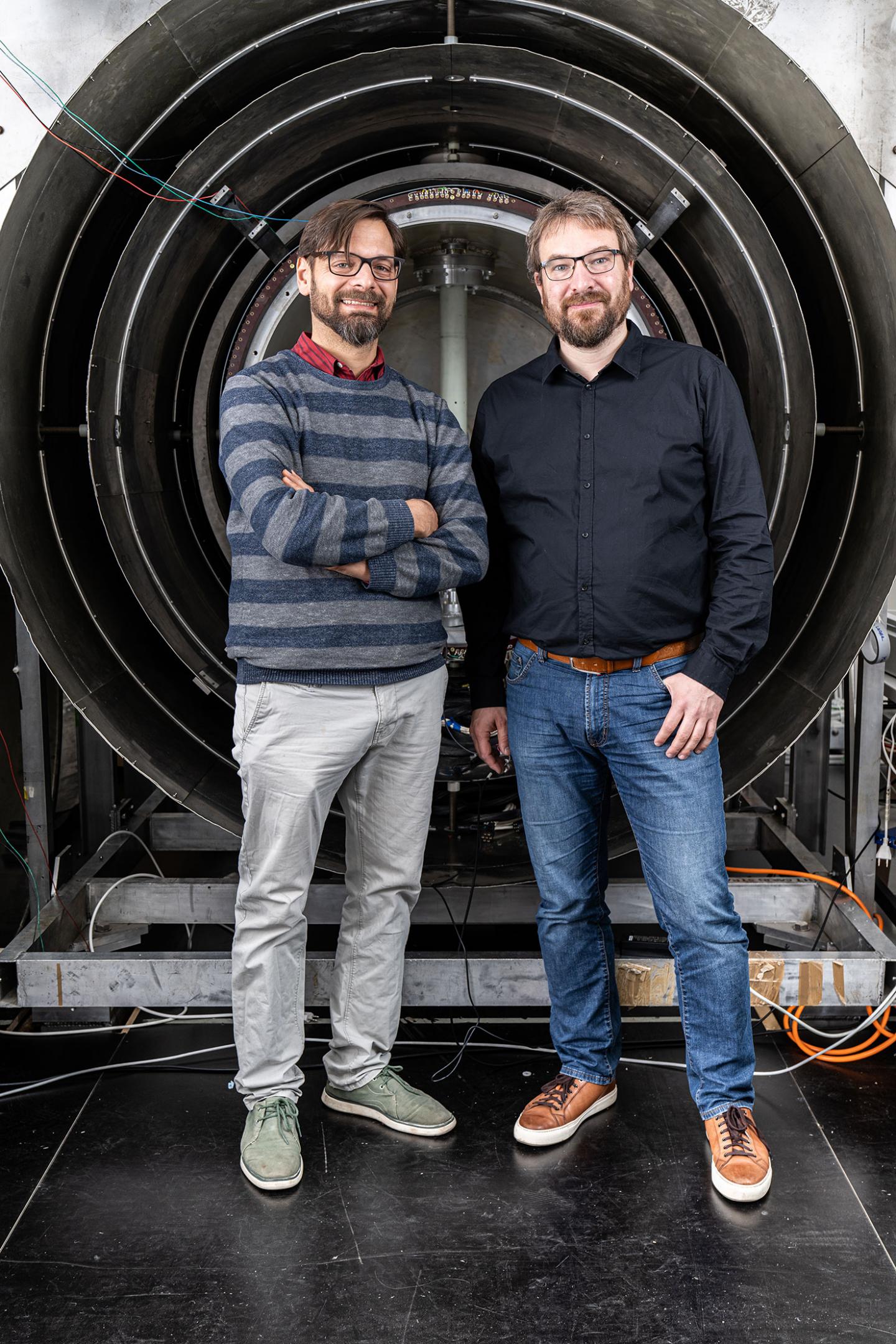Physicists Philipp Schmidt-Wellenburg and Georg Bison