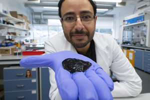 University of Sussex researcher Adel Aljarid with the algae graphene hydrogel