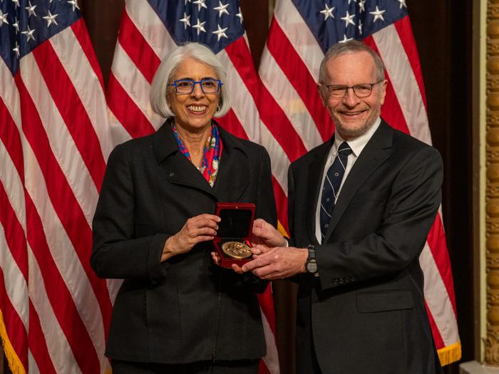 Richard Alley being awarded National Medal of Science